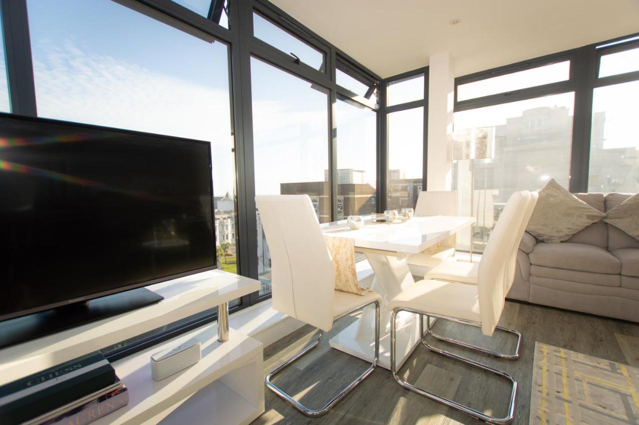 * Panoramic Penthouse With Sea & City Views Борнмут Экстерьер фото